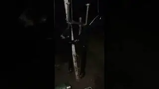 Висит дыркан