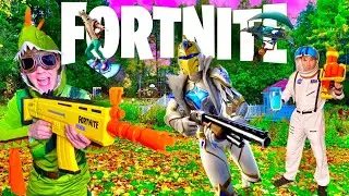 SURVIVING OG FORTNITE IN REAL LIFE! BATTLE ROYAL