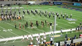 Cal Band & Cal Dance Team Perform Beyonce's "Single Ladies" Song & Dance