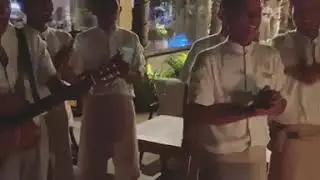 Беркут поздравляет Аишу