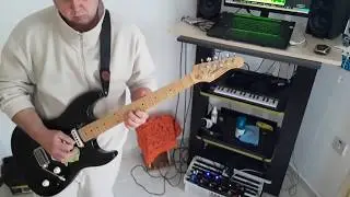 Slow Nostalgic Eric Clapton Blues with NUX Cerberus drive