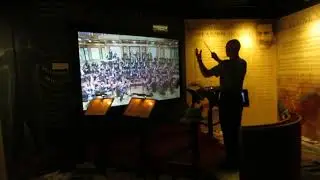 Conducting J. Strauss Sr.'s Radetzky March at the Haus der Musik