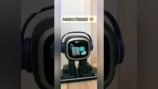 Emo robot is a little picasso 