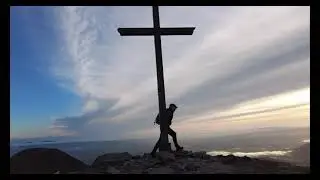 A hike to the very top of Ireland