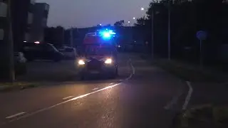 Brandweer Mijdrecht [ 09-1311 ] Komt met spoed ter plaatsen bij een melding in Uithoorn