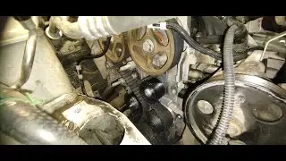 Replacing the timing belt and K4M water pump on a Renault Sandero
