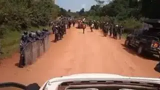 MILITARTY ARRESTING BOBI WINE IN KALANGALA