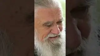 Душа по нему плачет.