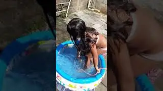 Dia de muito calor e piscina