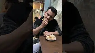 Trying the Famous Mix Fruit Sandwich from Chawri Bazar 
