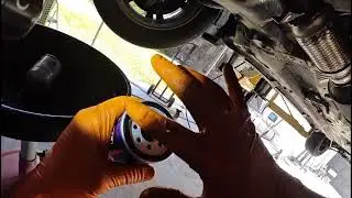 How to change the oil in your car and what to look for