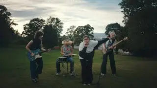 Veps - Mooney Tunes (Official Video)