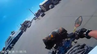 прибыли к главному входу соленых озер
