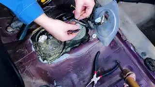 Mazda xedos 6 не показывает уровень топлива. Одна из причин.
