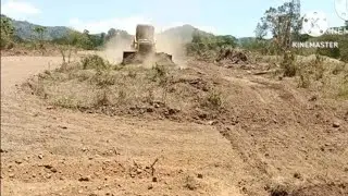 Clearing bulldozer sd16 full video