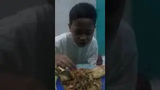 Jambolelo (udang saos kental)