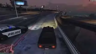 Grand Theft Auto V - Dukes VS Police