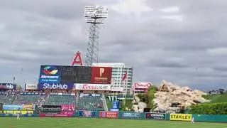 Francisco Lindor home run vs Angels 9-21-17