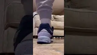 New Balance 2002r 
