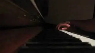 28 weeks later theme song on piano (In the House - In a Heartbeat)