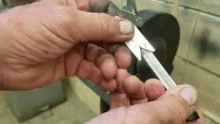 Grinding Lathe Tools, The Threading Tool