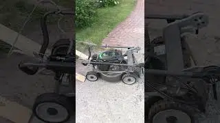 грузим газонокосилку в авто