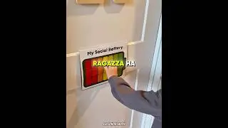 Ecco come mostra la sua “batteria sociale” 🪫😅