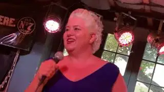 Peta Lee and the Vibrolators @ the Mustang  Bar