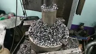 Сверлим технологическую дырку...