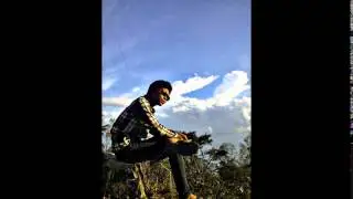 Grand Band - Cinta Pertama [LIRIK]