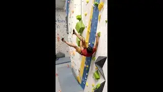 Cada uno escala como quiere en @SputnikClimbing