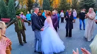 На самом интересном месте Танцы в парке Горького Харьков Октябрь 2021