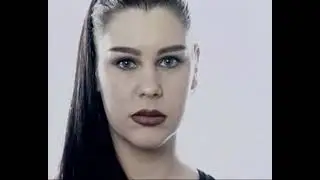 Lo que faltaba, otra linda serpiente de Front Girl    ...y las demás humanas ?
