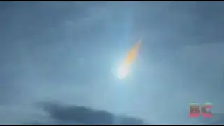 Asteroid slams into Earth triggering stunning green ‘fireball’ above the Philippines & More!