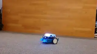 mBot in voller Fahrt und allen Seiten