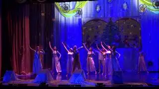 Пять минут до нового года или... Новогодний концерт.