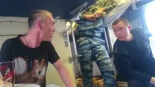 Быдло едет в поезде.Быдло получило по заслугам.Полиция ушатала быдло