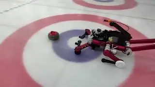 The world's first curling robot "player" debuts at the Beijing Winter Olympics / 世界首款冰壶机器人“选手”亮相冬奥会