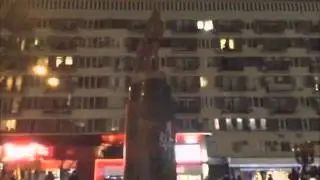 Снос памятника  Ленину в Киеве!!!