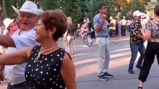 А ЛЕТО ЦВЕТА СЧАСТЬЯ! ТАНЦЫ ХАРЬКОВ СЧАСТЛИВЫЕ МОМЕНТЫ