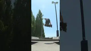 Shreddin' lines at Tron skatepark! | Aggressive Inline Skating