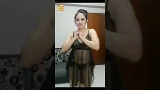Bigo Live Hot Goyangan tante sexy mengunakan baju transparan bikin tegang viral
