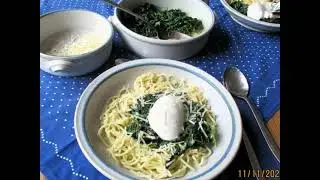 Schnippelboy  ---  Hauseigene Spaghetti, Spinat, Burrata und Obstsalat