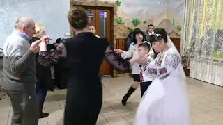 ПОВЕДИ МЕНЕ В ЛЮБОВ ОКСАНО || ВЕСІЛЬНІ ТАНЦІ