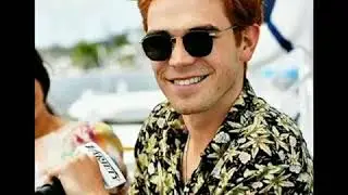 Lomotif ( kj apa)