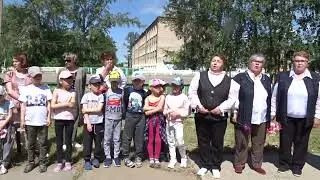 Митинг у памятника "Неизвестному солдату"  22 июня 2022 год. анс. "Сударушка"  песня "Вдовы России"