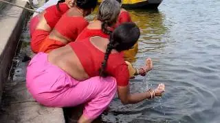 Inde Ablutions