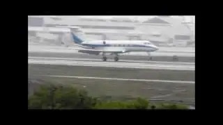 B737, Gulfstream, A320, B757 in the rain at LAX