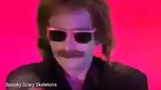 танец Кроули подходит под любую песню.