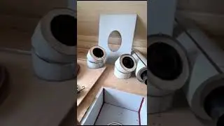 Проход потолка печной трубой в бане.